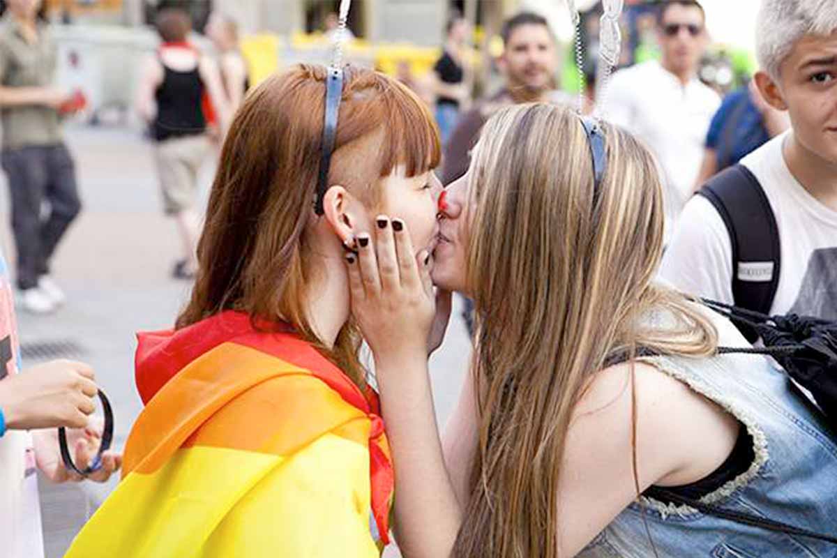 20 крупнейших и лучших прайдов по всему миру